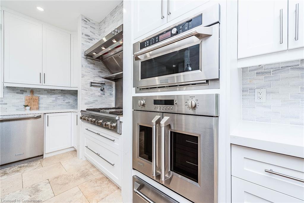 8949 Mississauga Road Property Photo 17
