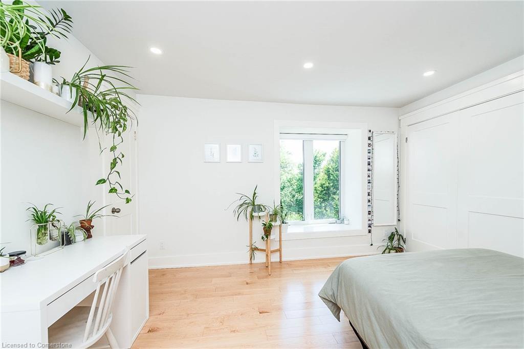 8949 Mississauga Road Property Photo 33