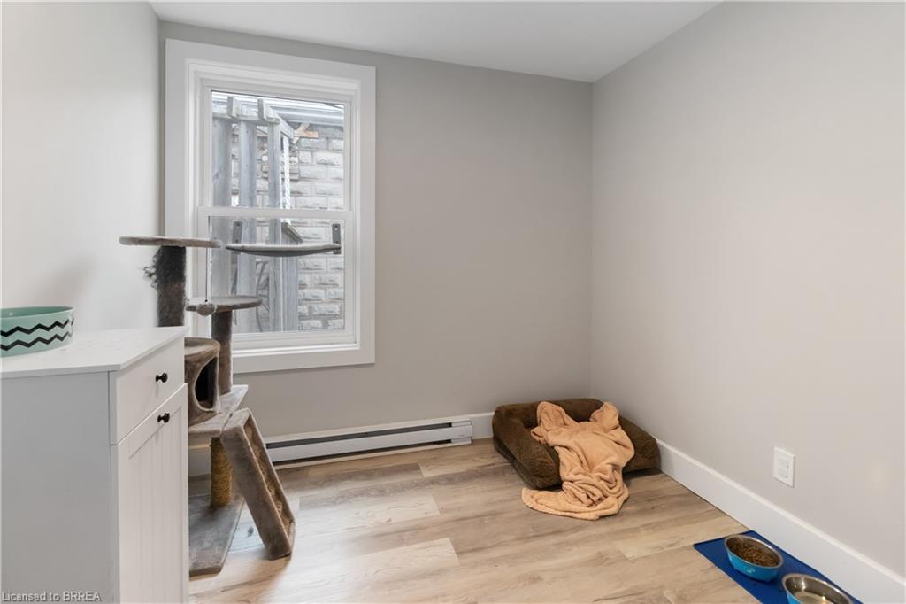 112 King Street Property Photo 20