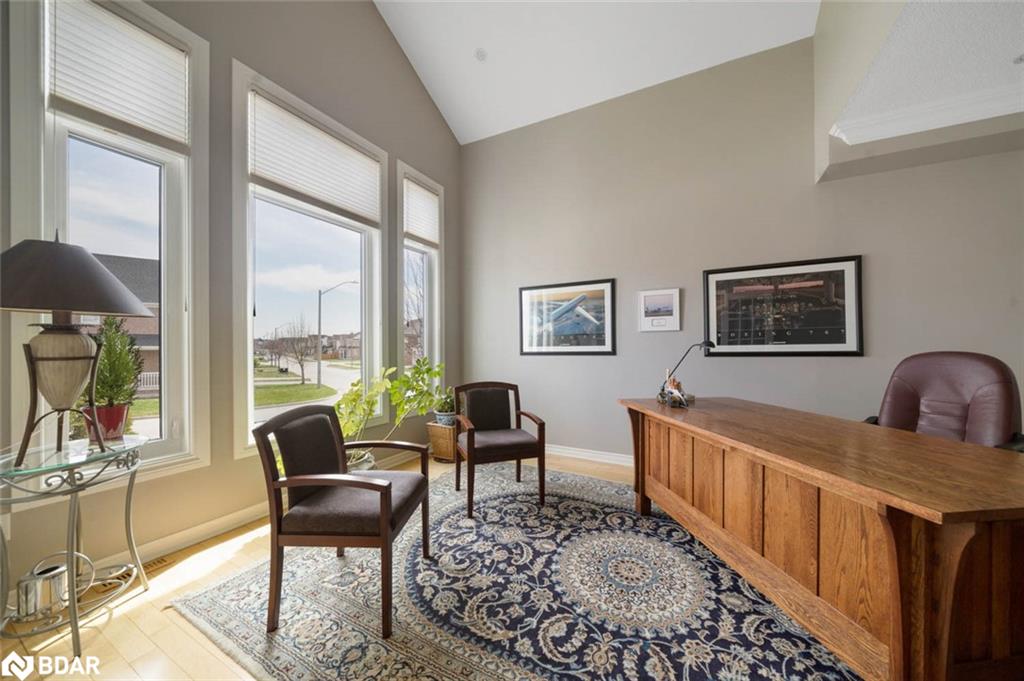 14 Regalia Way Property Photo 8