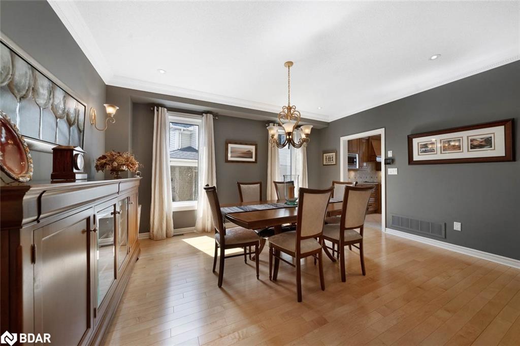 14 Regalia Way Property Photo 11
