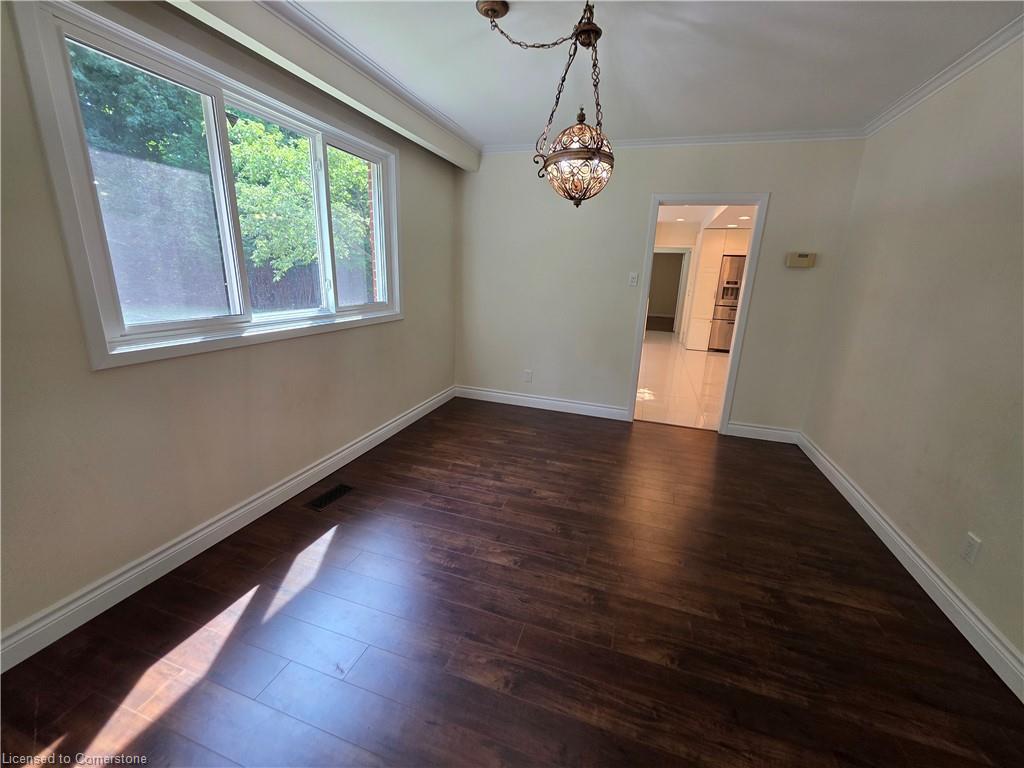 145 Wolfdale Avenue Property Photo 5