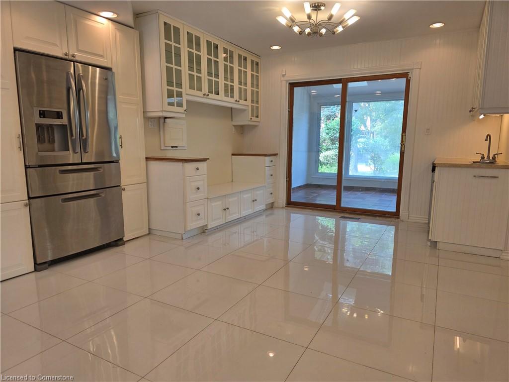 145 Wolfdale Avenue Property Photo 8