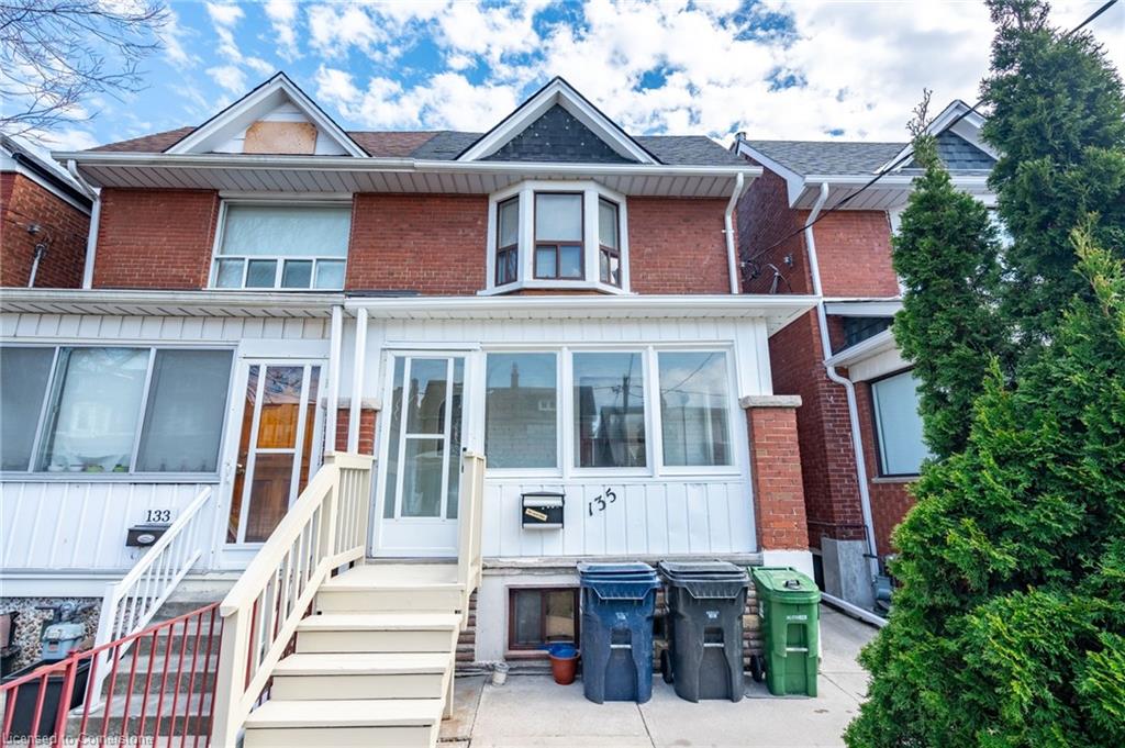 135 Hope Street Property Photo