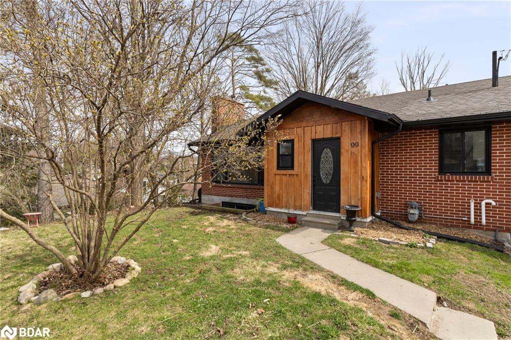 99 Wellington Street E Property Photo 3