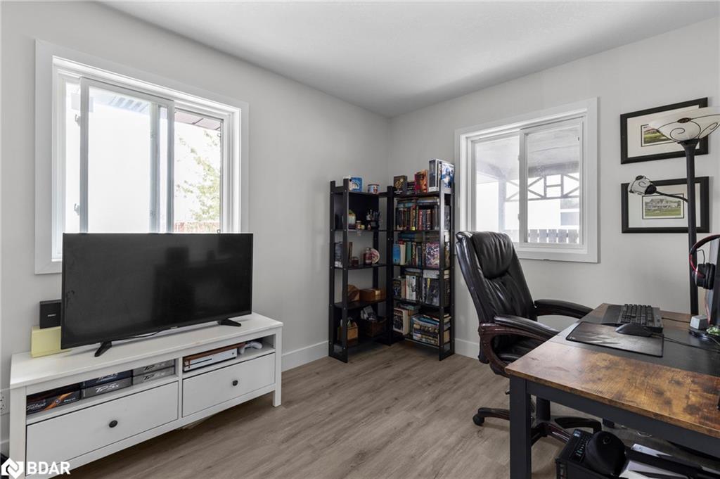 99 Wellington Street E Property Photo 22