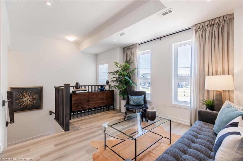 205 Burke Street Property Photo 6