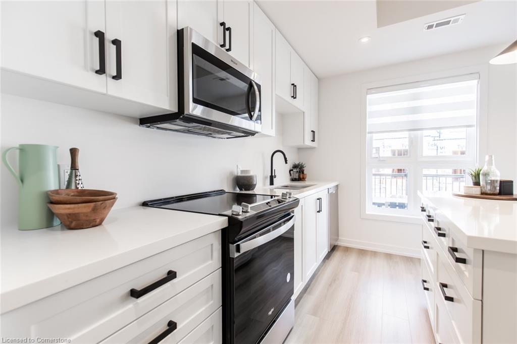 205 Burke Street Property Photo 12