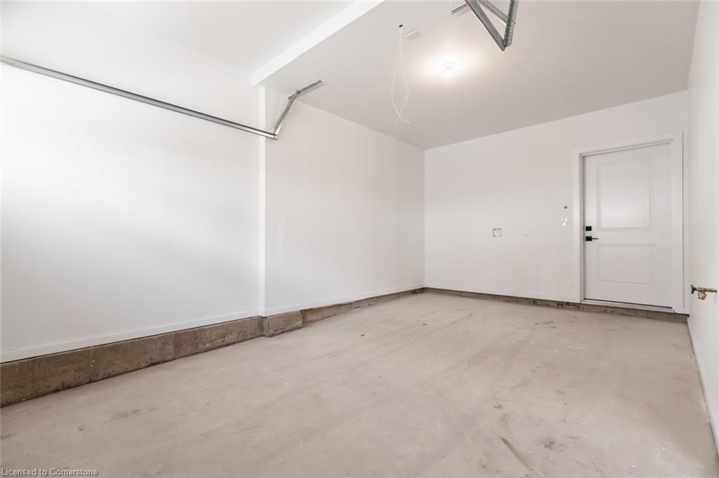 205 Burke Street Property Photo 35