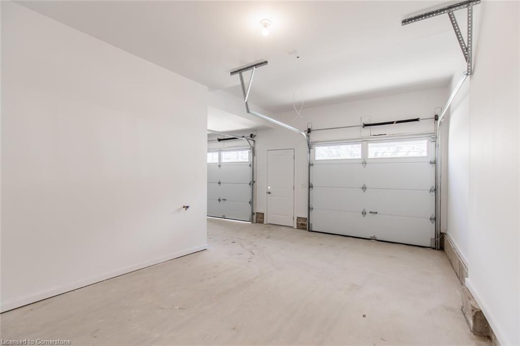 205 Burke Street Property Photo 36