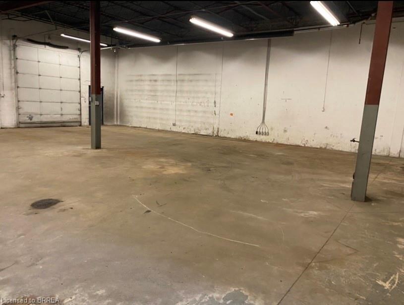 27 Copernicus Boulevard Property Photo 12