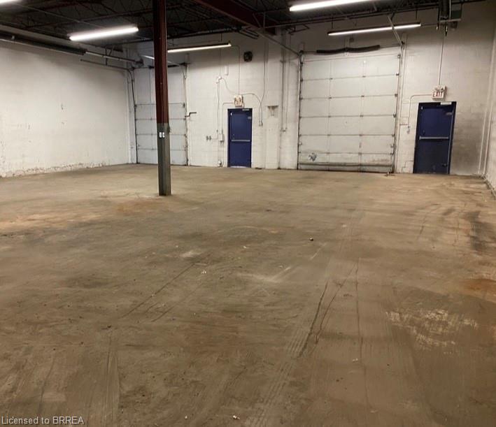 27 Copernicus Boulevard Property Photo 14