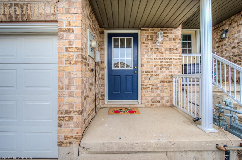 30 Chantilly Street Property Photo 2