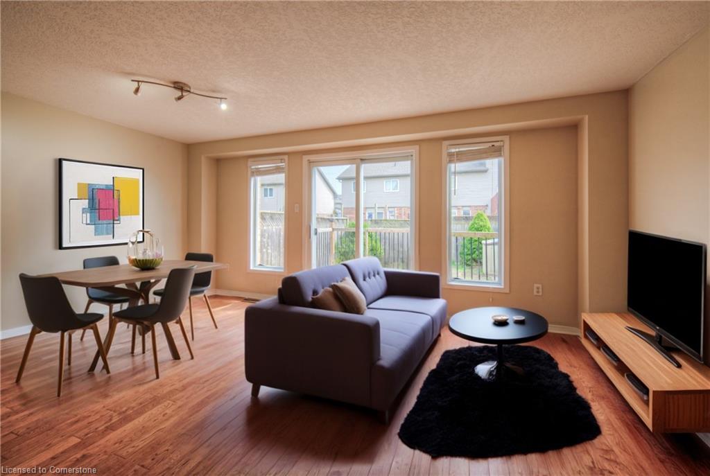 30 Chantilly Street Property Photo 4