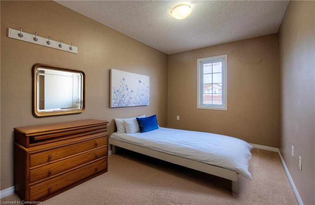 30 Chantilly Street Property Photo 11