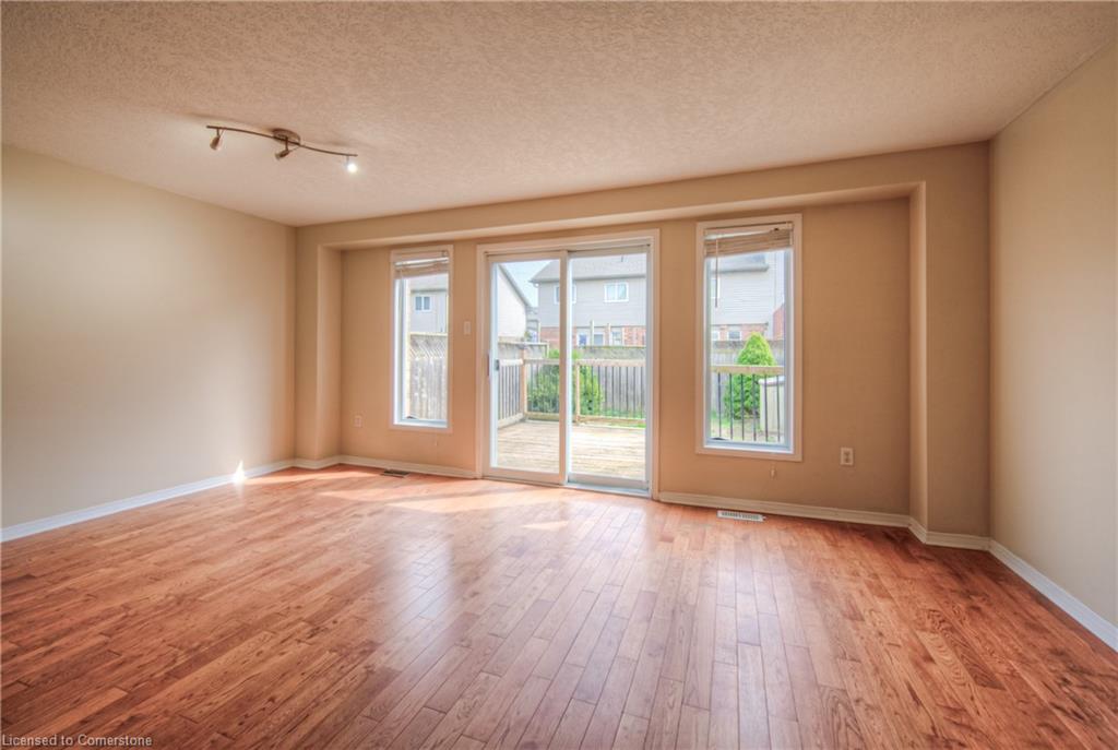 30 Chantilly Street Property Photo 16