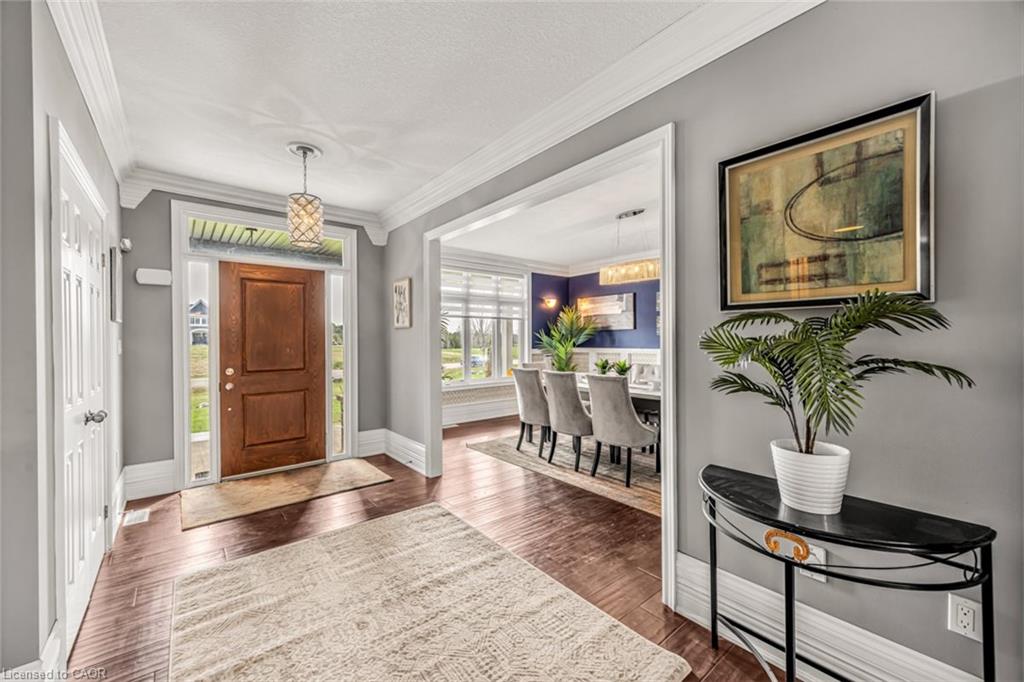 20 Chesswood Trail Property Photo 9