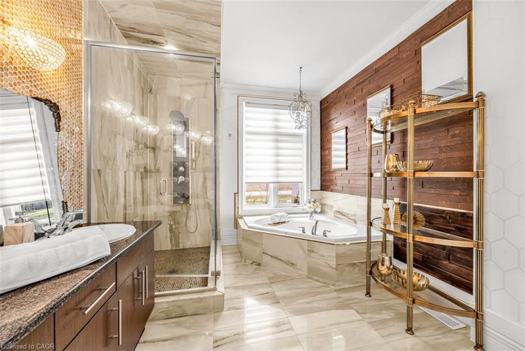 20 Chesswood Trail Property Photo 25