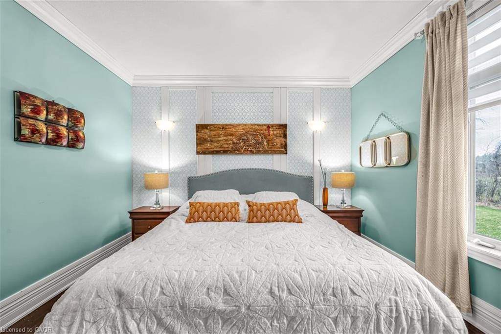 20 Chesswood Trail Property Photo 36