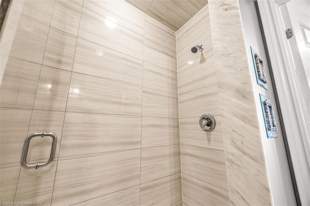 20 Chesswood Trail Property Photo 43