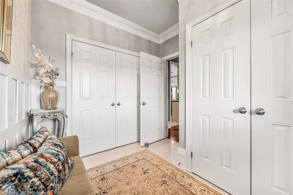 20 Chesswood Trail Property Photo 45