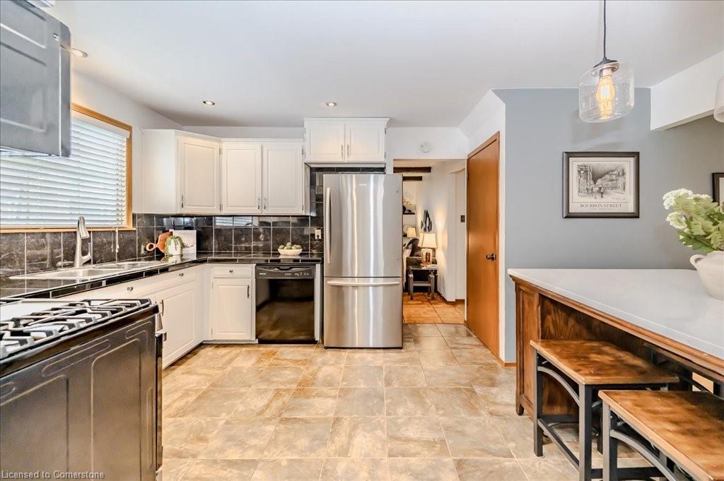 184 Forestwood Drive Property Photo 12