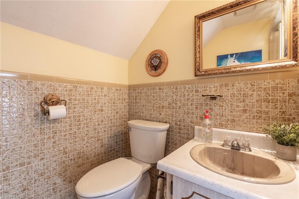 294 East 16th Street Property Photo 22