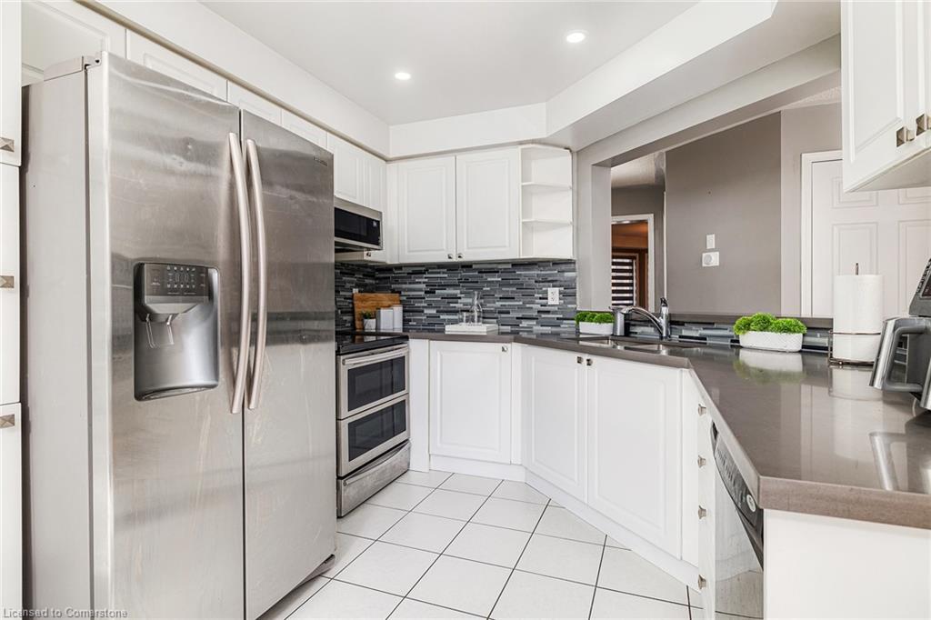 73 Jessop Drive Property Photo 10