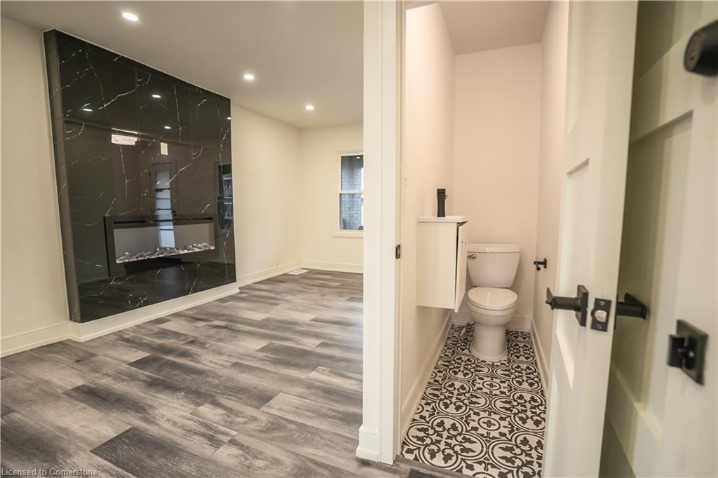 145 Gage Avenue N Property Photo 5