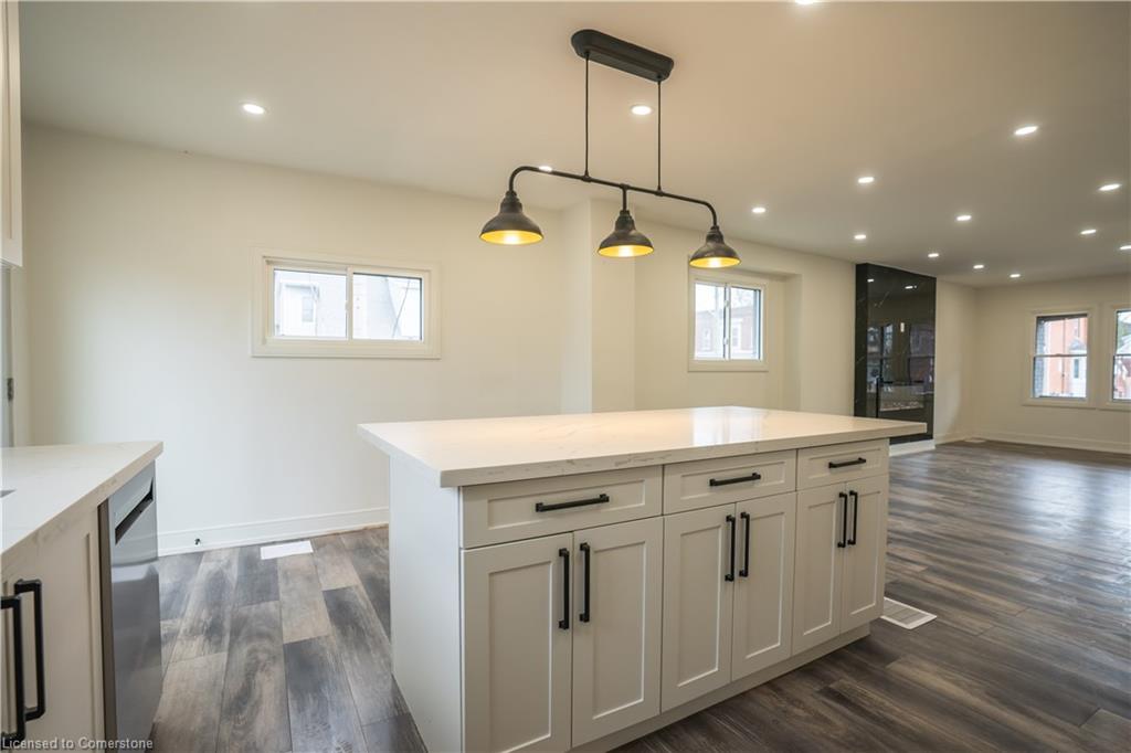 145 Gage Avenue N Property Photo 7