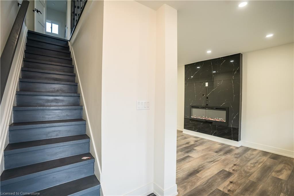 145 Gage Avenue N Property Photo 10