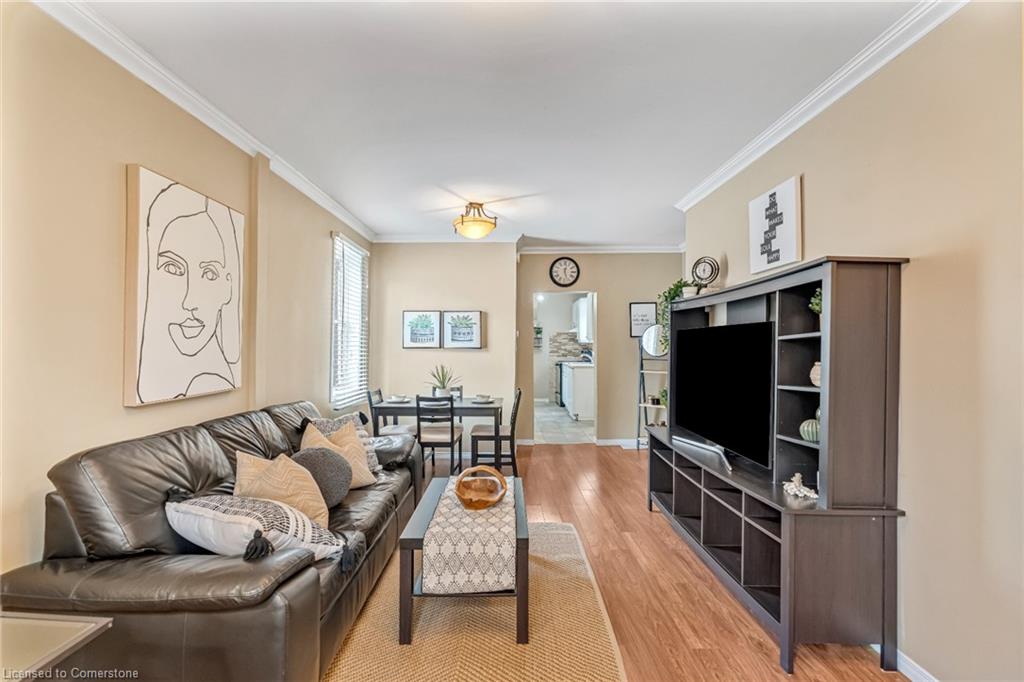 177 Young Street Property Photo 11
