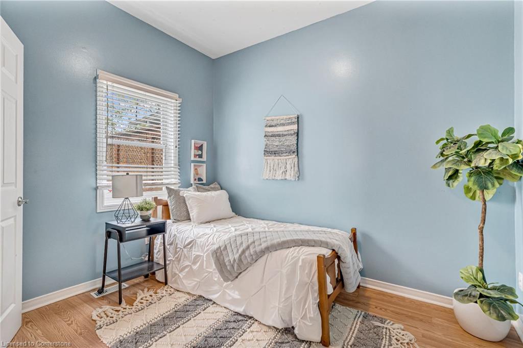 177 Young Street Property Photo 16