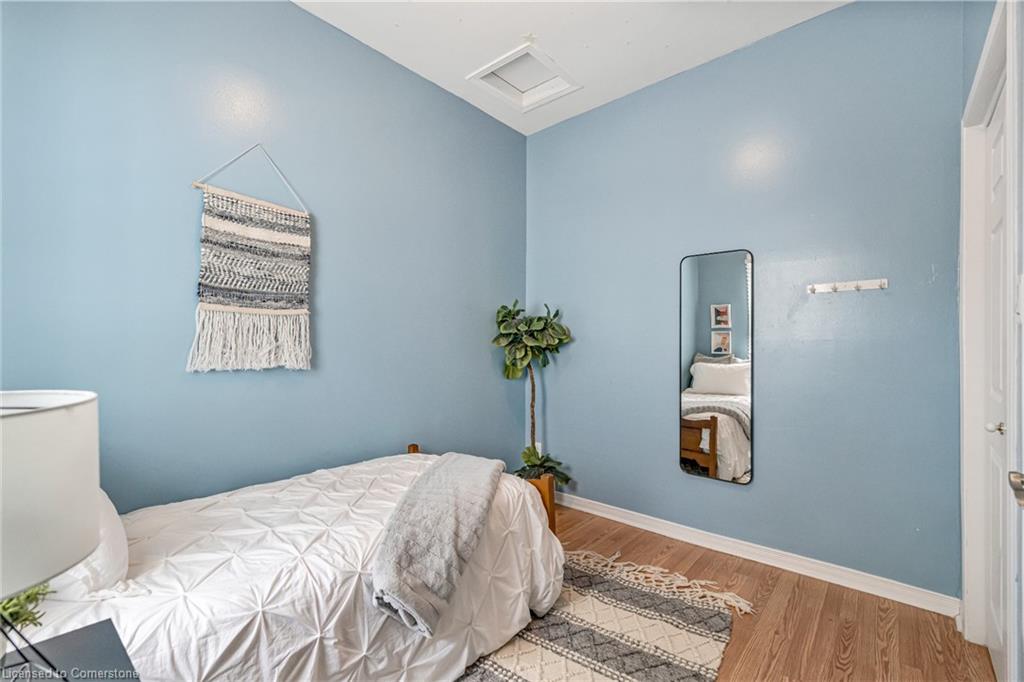 177 Young Street Property Photo 17