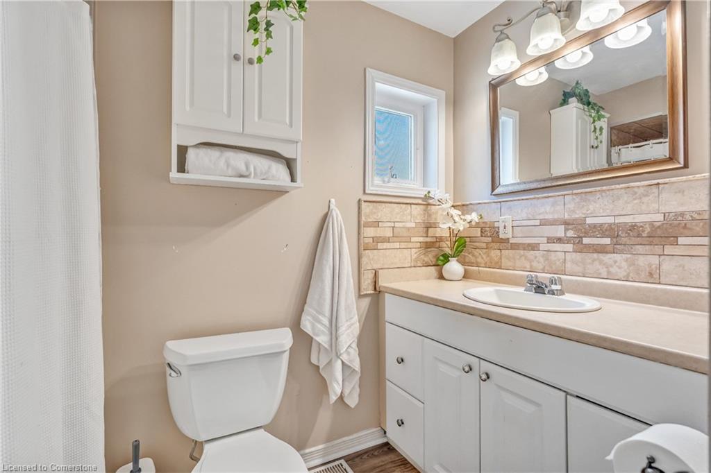 177 Young Street Property Photo 19