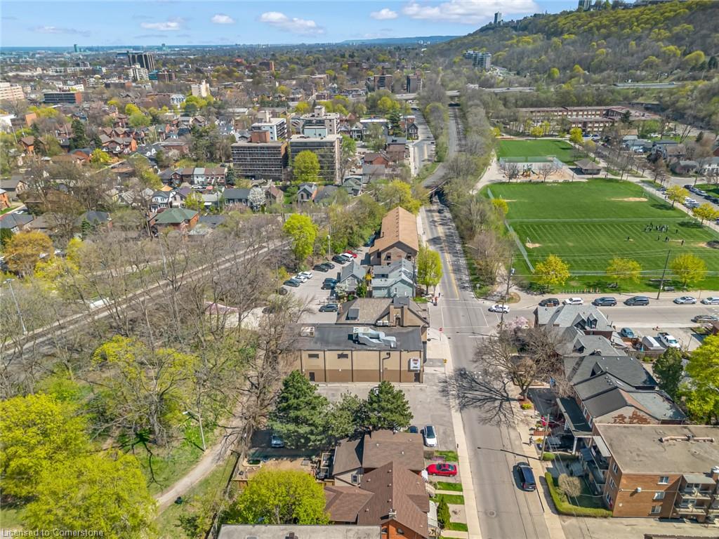 177 Young Street Property Photo 30