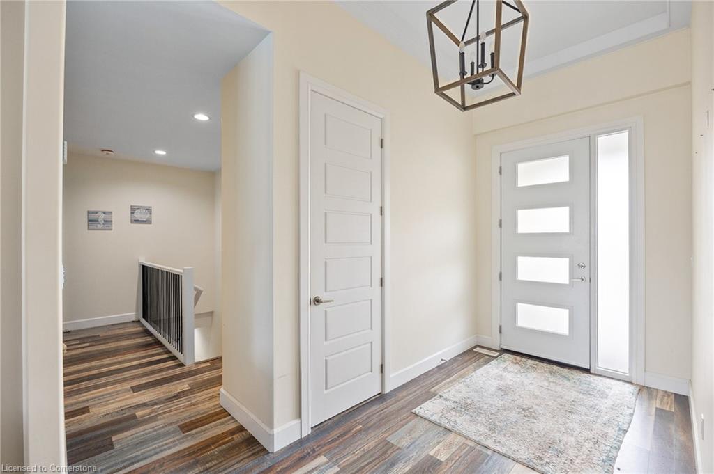 5 Fracas Court Property Photo 3