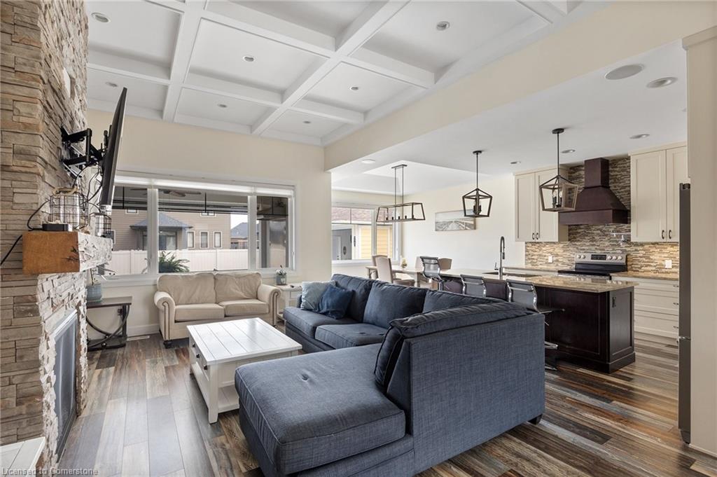 5 Fracas Court Property Photo 10