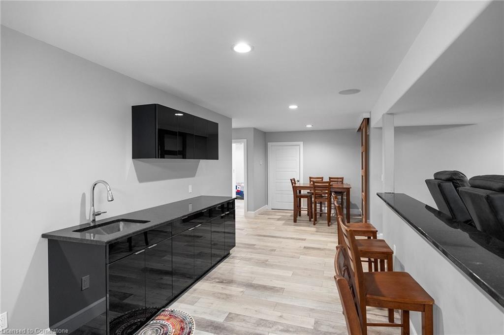 5 Fracas Court Property Photo 19