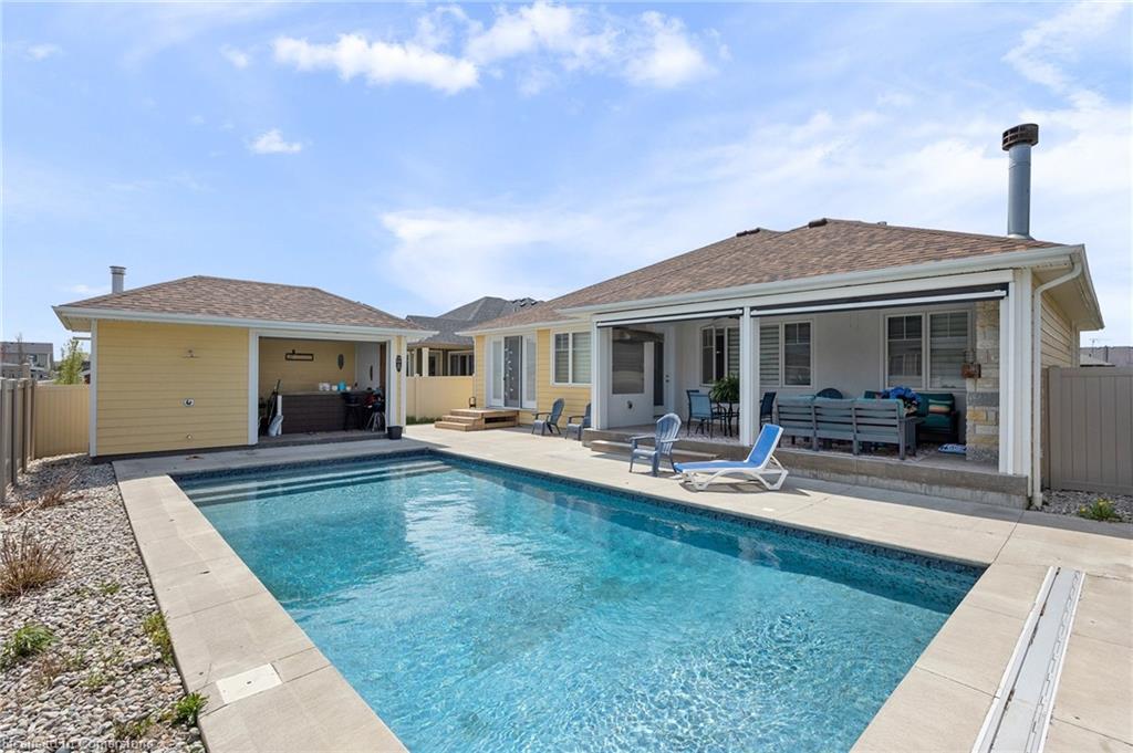 5 Fracas Court Property Photo 24