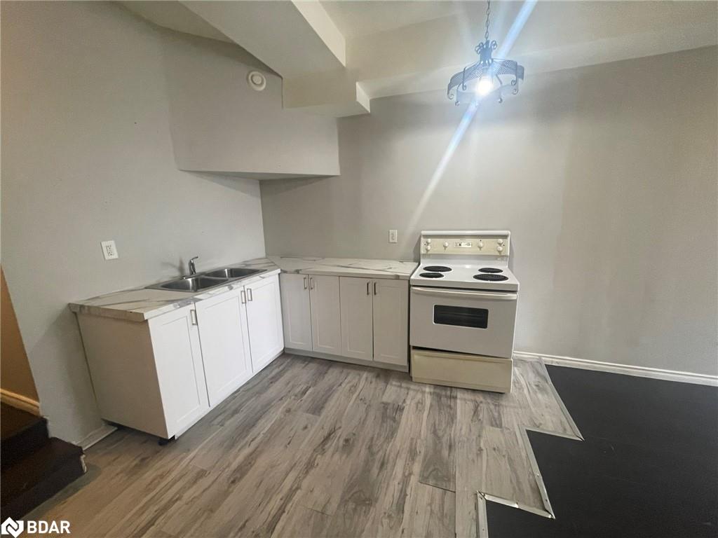 78 Geneva Street Property Photo 5
