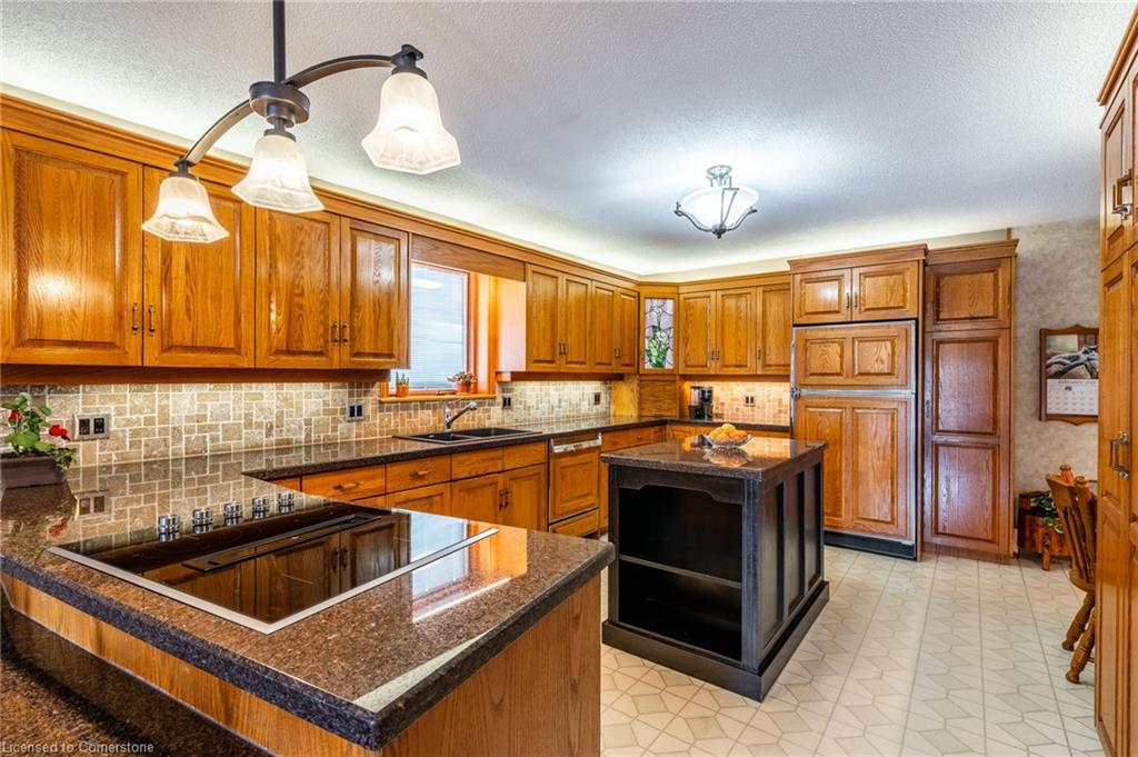 112 Rymal Road W Property Photo 11