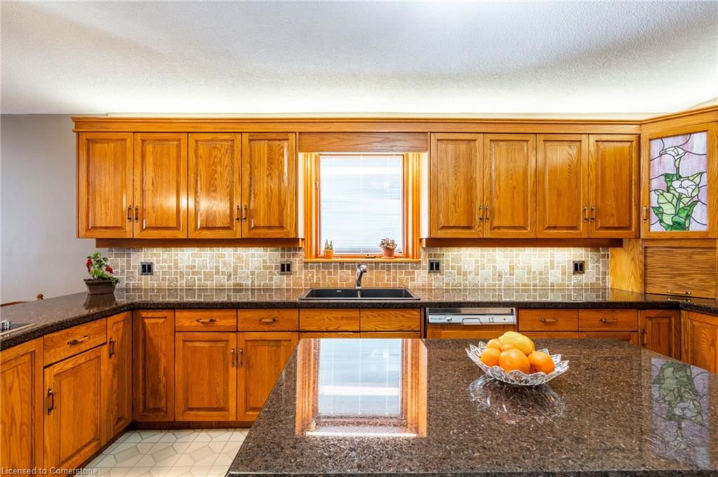 112 Rymal Road W Property Photo 13