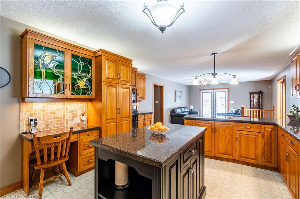 112 Rymal Road W Property Photo 14