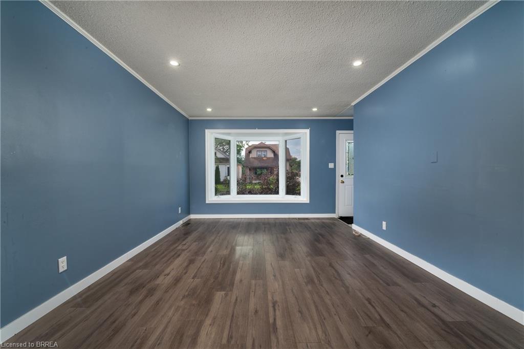 124 Oakland Avenue Property Photo 2