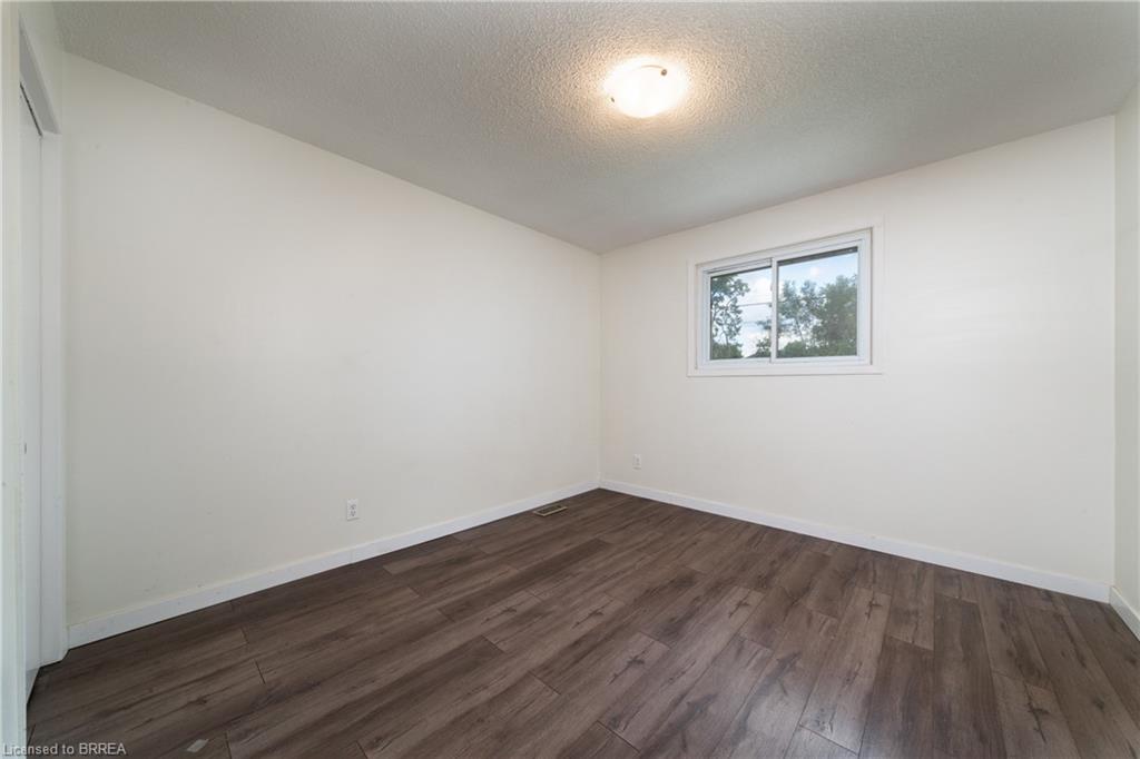 124 Oakland Avenue Property Photo 8