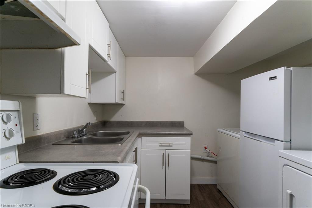 124 Oakland Avenue Property Photo 17
