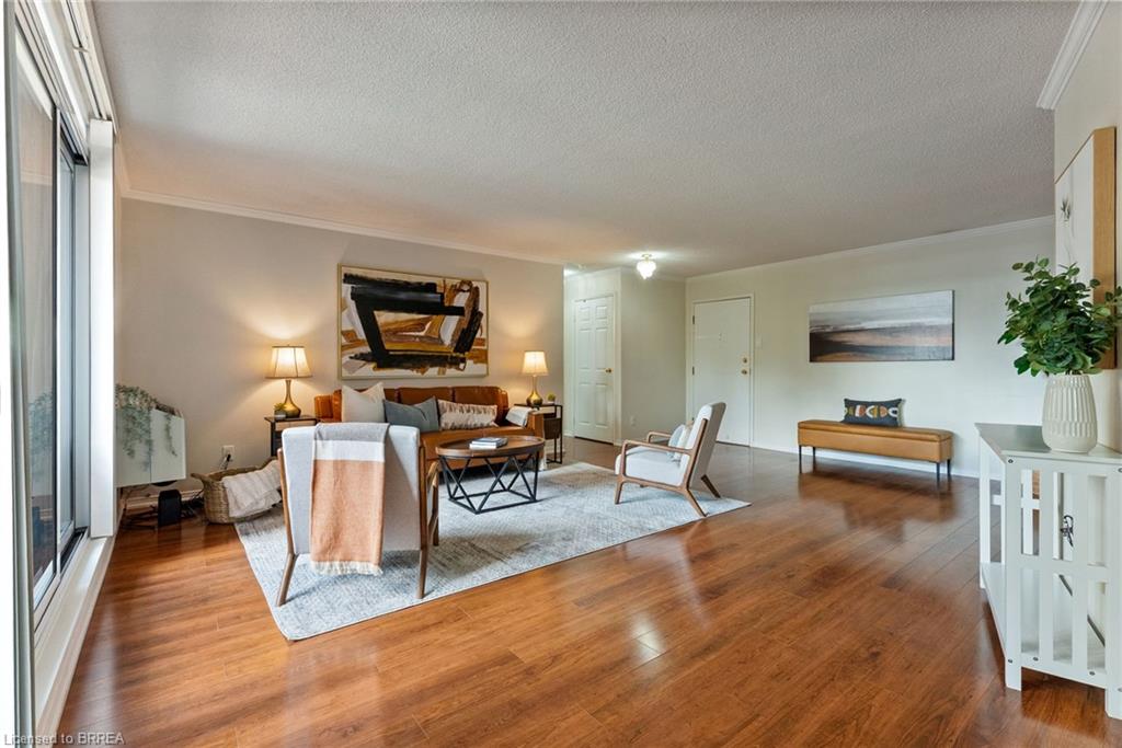 212-9 Bonheur Court Property Photo 17