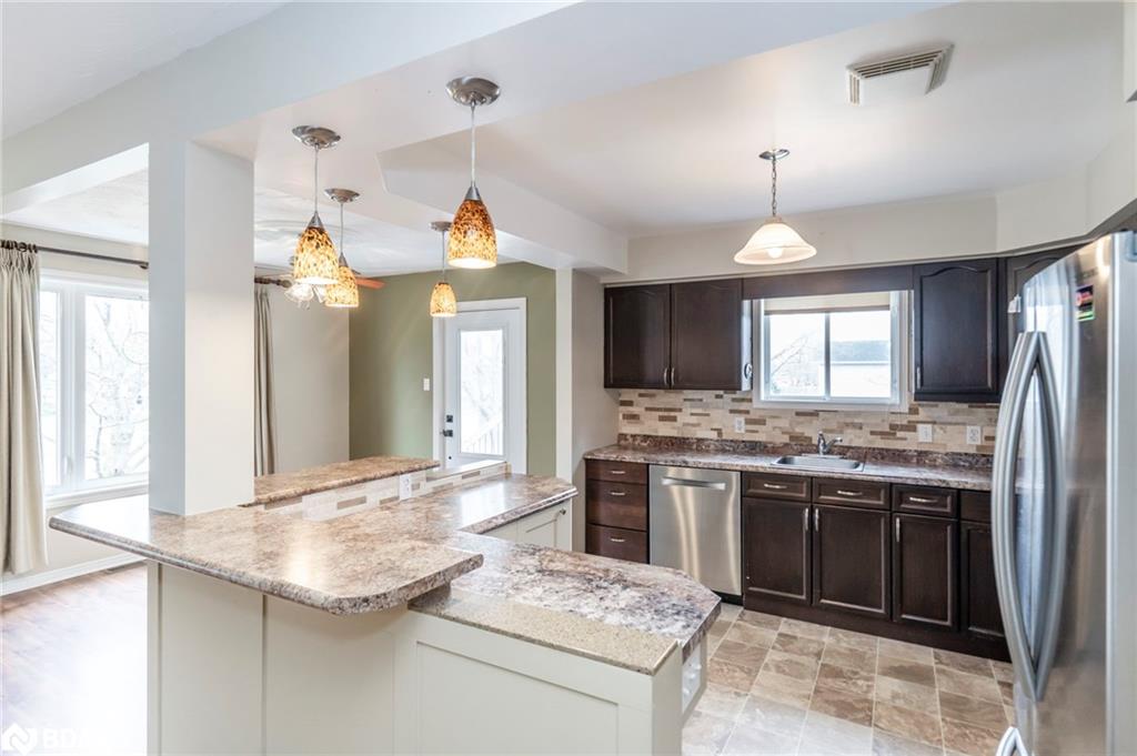 14 Glenview Avenue Property Photo 6
