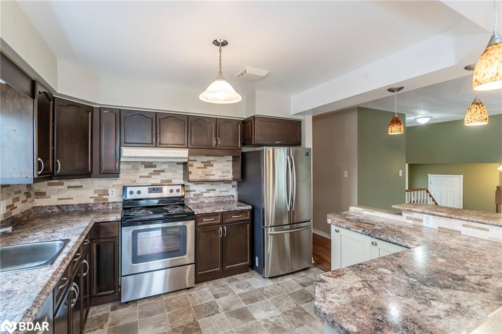 14 Glenview Avenue Property Photo 7